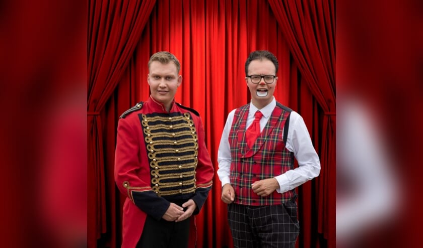 <p>Lennart Schoppers en Yoshi Berends van Circus Lorelly. Foto: PR</p>