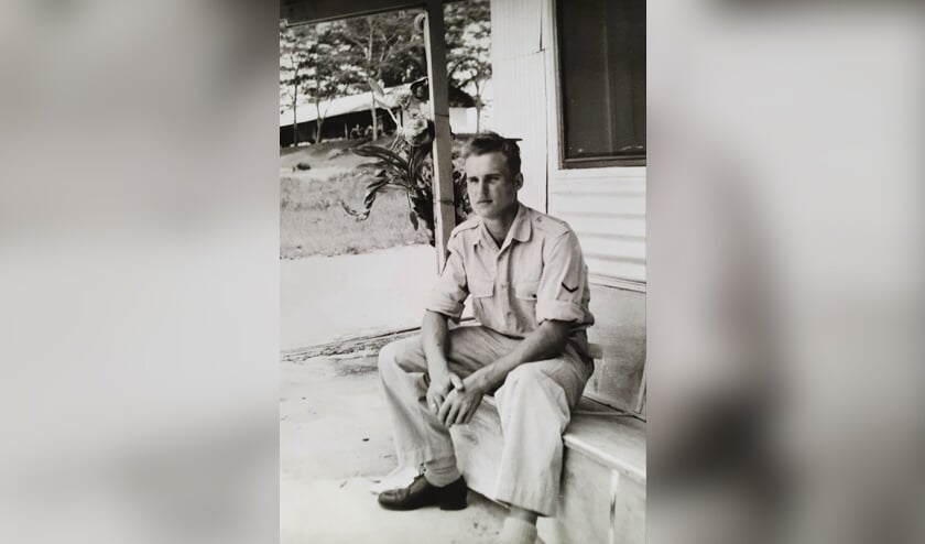<p>Antoon te Brake tijdens zijn dienst in Nieuw Guinea. Eigen foto</p>