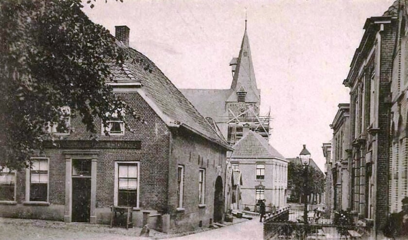 <p>Foto: collectie Leo van der Linde</p>