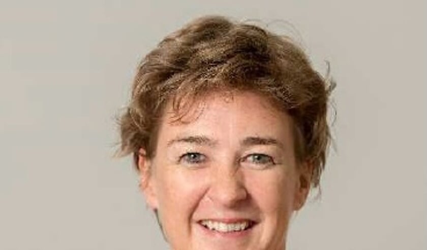 <p>Joyce Satijn, per 21 september de nieuwe griffier van Berkelland. Foto: PR</p>