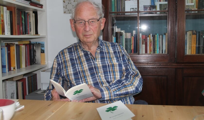 <p>André van Sabben: 'vierregelige gedichten hebben vaak meer zeggingskracht.' Foto: Lineke Voltman</p>