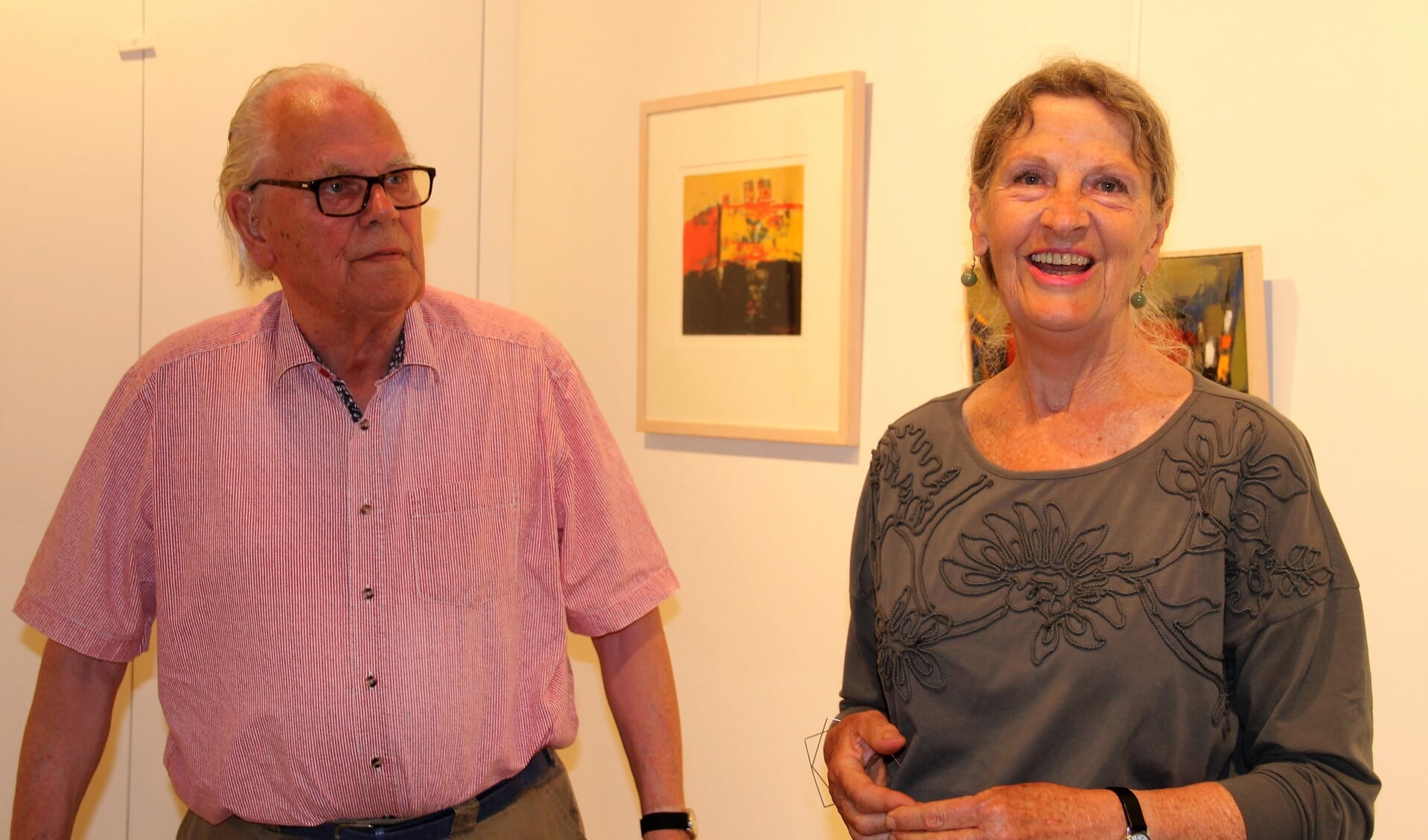 Gerri Grijsen en Thijs Buit tijdens de opening van hun tentoonstellingen in de Wereld van Wenters. Foto: Lineke Voltman
