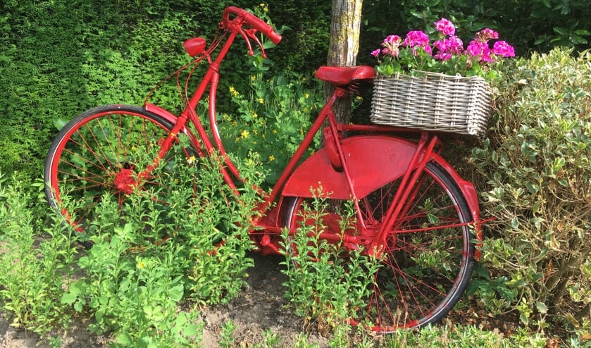 <p pstyle="InfoKop 2">Kermisfietstocht Keiaosers. Foto: Bert Jansen</p>
