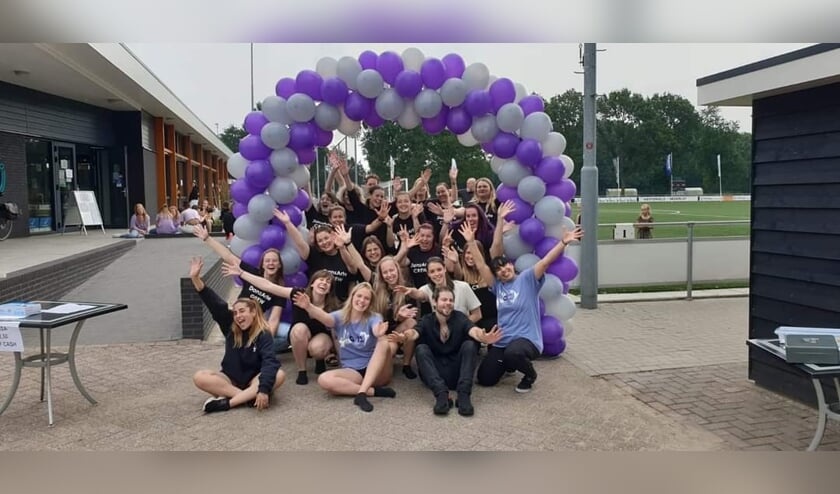 Team DanzArte blij dat een show mogelijk was. Foto PR