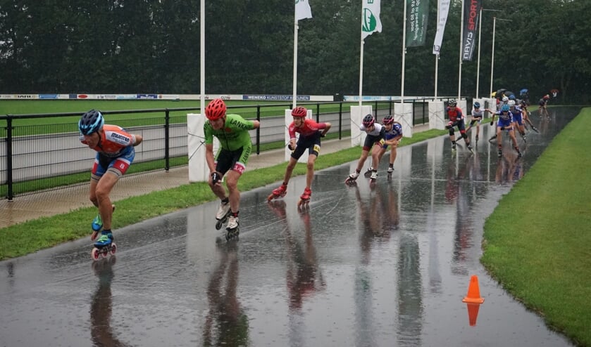 Masters in actie in de stromende regen. Foto: PR
