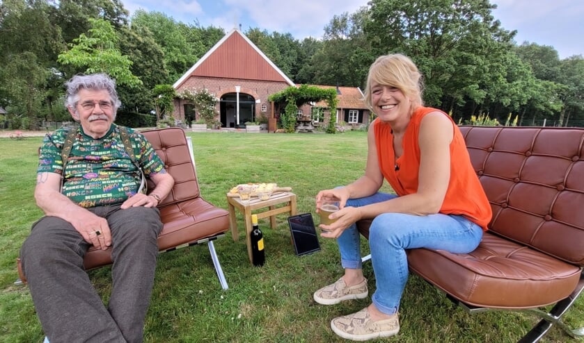 Angelique Kruger in gesprek met Bennie Jolink. Foto PR