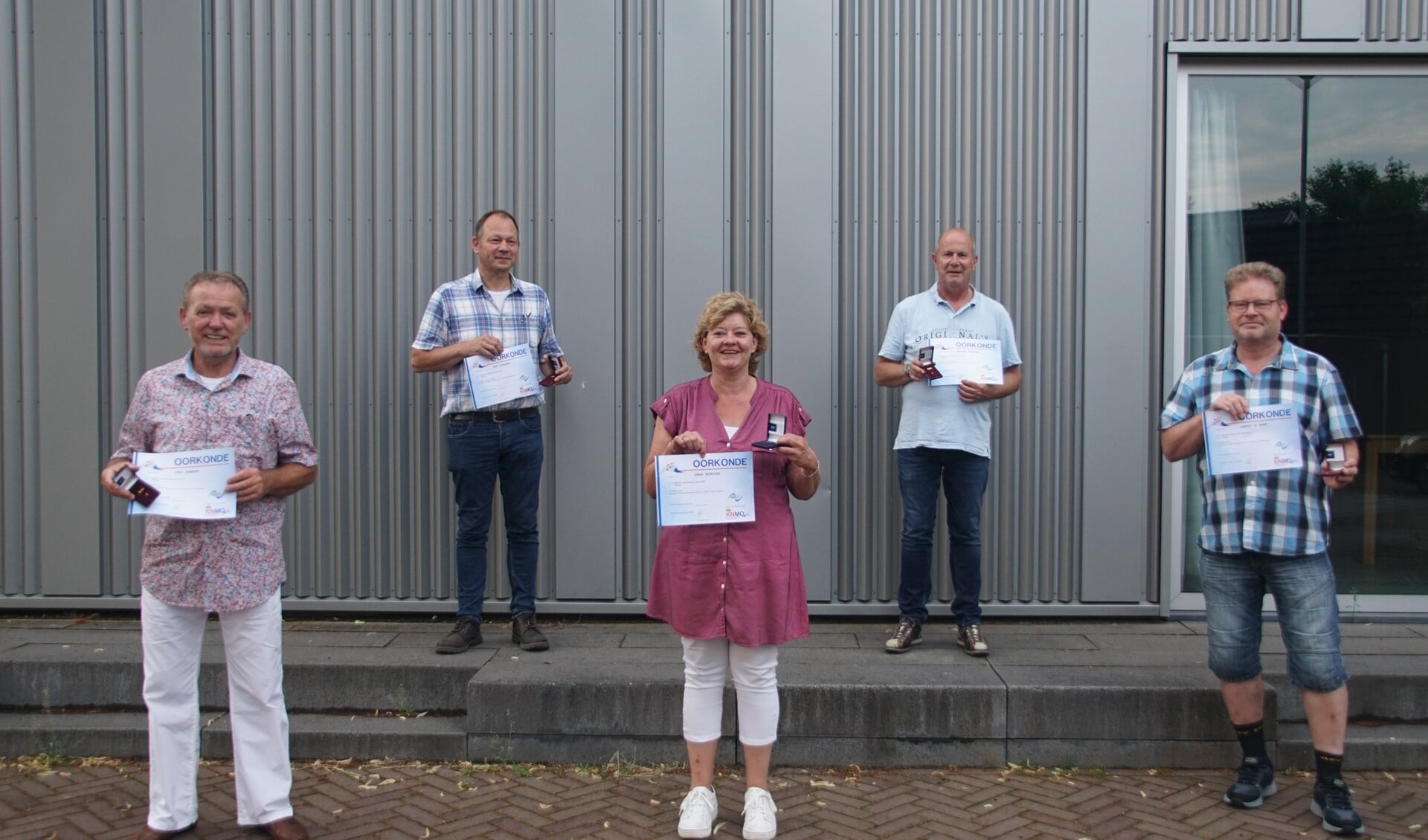 2021-29 jubirissen Beatrix achter EC MK voor TJ LW MtK Foto: Frank Vinkenvleugel