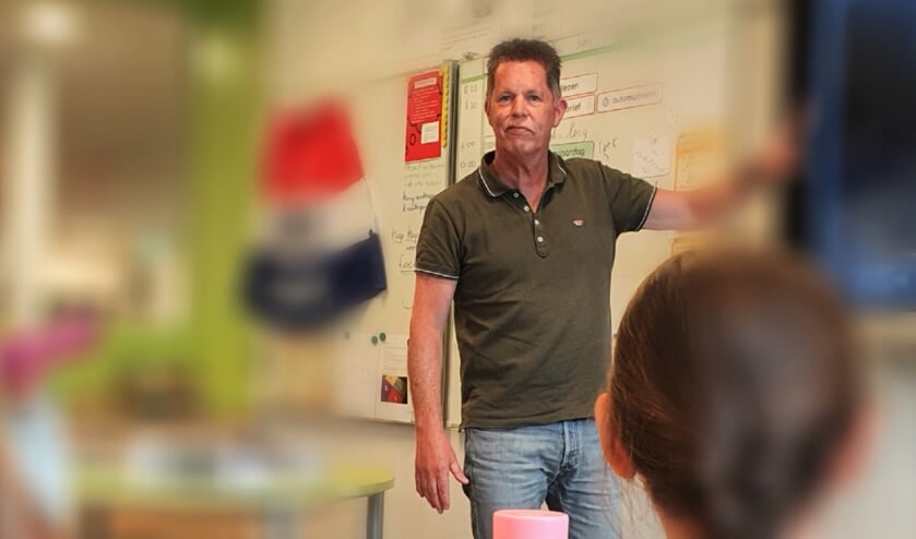 Na dit schooljaar staat Klaas Leutscher niet meer voor de klas. Hij gaat genieten van zijn pensioen. Foto: Alice Rouwhorst