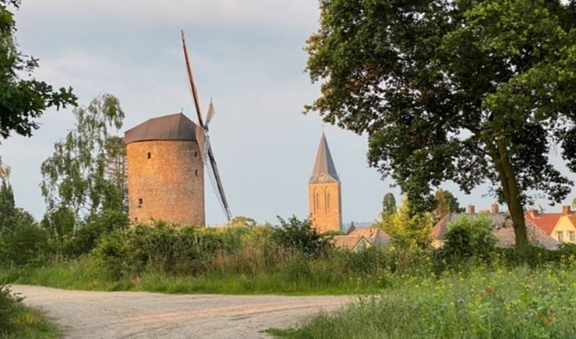 Uitzicht op Zeddam, een van de landschappelijke parels van Montferland. Iedereen wordt uitgedaagd om minstens zo'n mooie foto te maken.