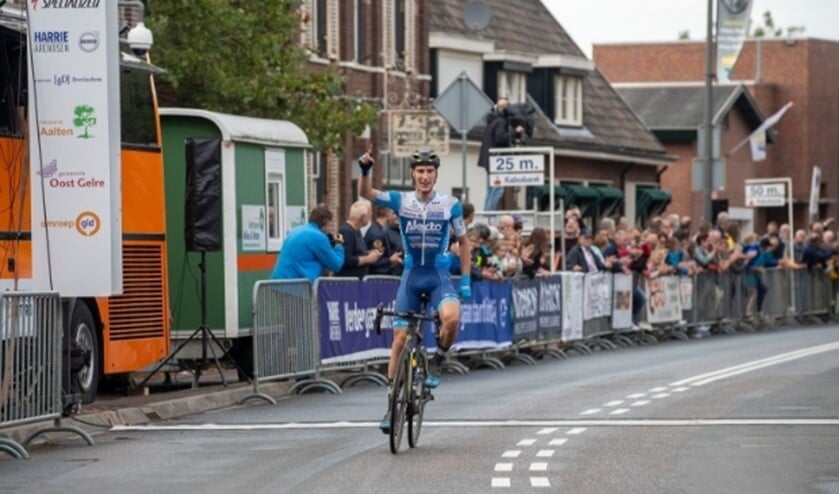 De finish van de Ronde van de Achterhoek in Terborg, 2019. Foto: (foto: Dick Soepenberg)