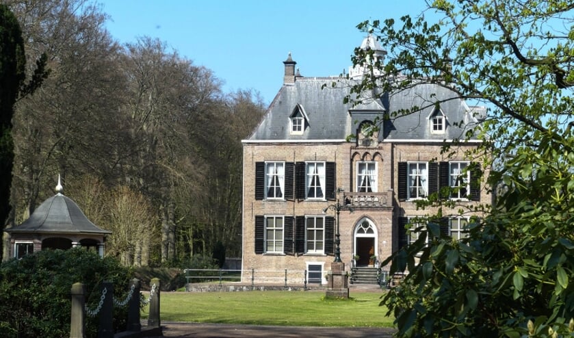 <p>Wandelaars komen zondag onder meer langs Huize Het Enzerinck. Foto: PR</p>