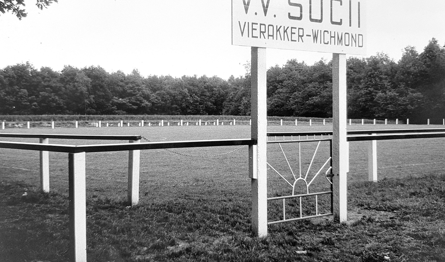 Tot midden jaren zeventig van de vorige eeuw voetbalde Sociï achter het Ludgerusrsgebouw. Foto: PR.