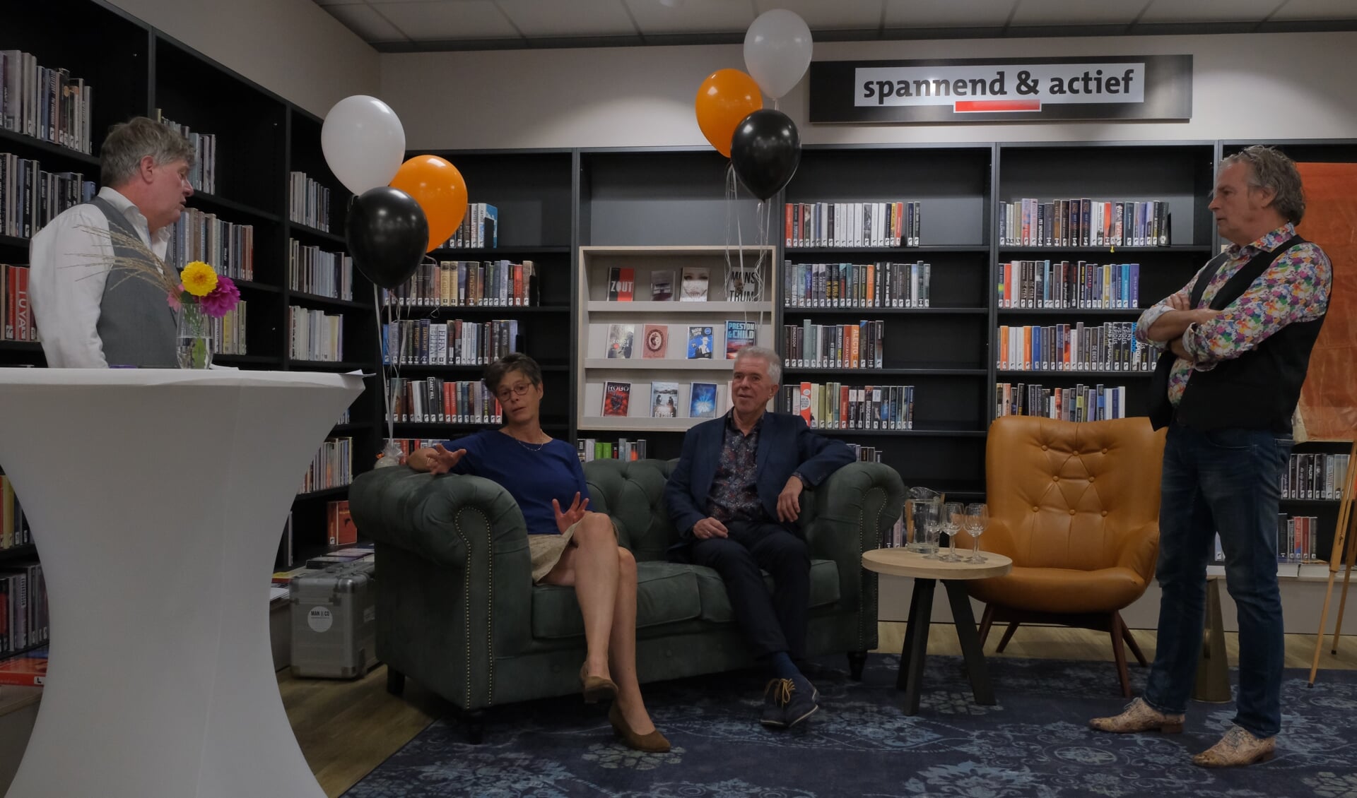 Lynn Karsijns en Ton Mengerink vertellen over de bibliotheek