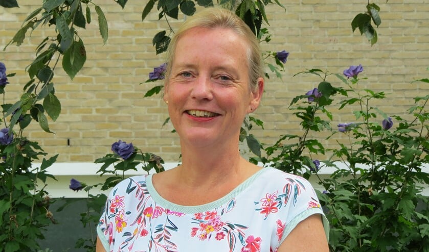 <p>Klinisch geriater Marie Vriens is gespreksleider bij het Alzheimer Trefpunt Doetinchem. Foto: Josée Gruwel</p>