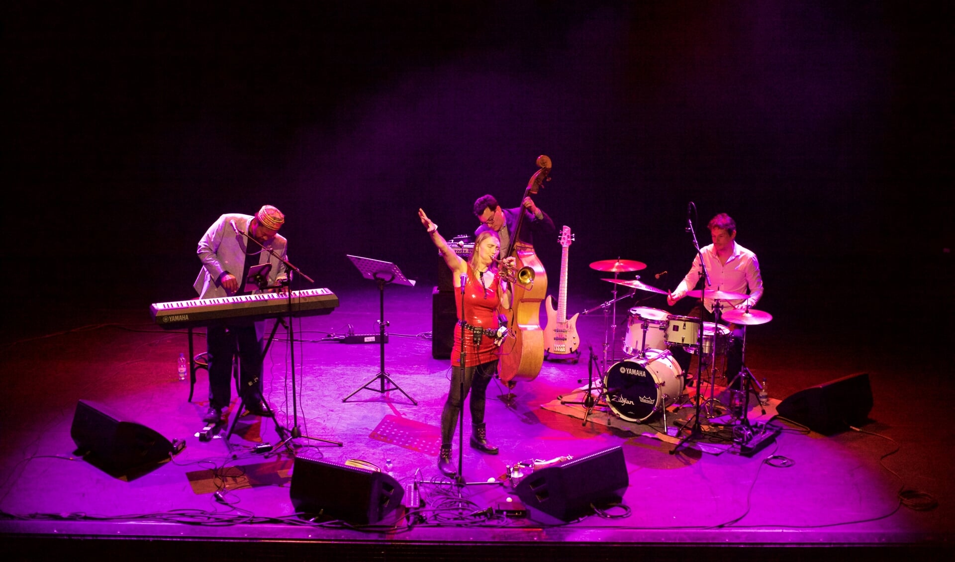Saskia Laroo Quartet gaat 'electric' in Eibergen bij de aftrap van het Jazz Eibergen-seizoen. Foto: PR/Jazz Eibergen 