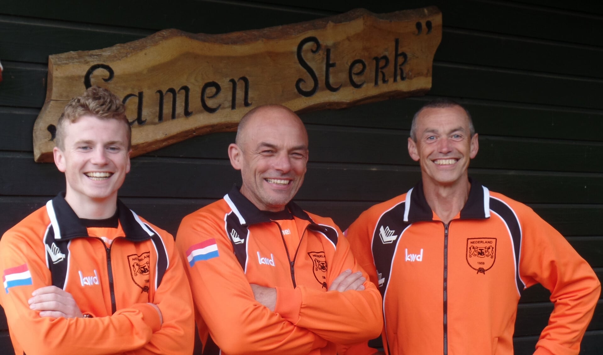 Onder het motto 'Samen Sterk', zoals het clubhuis van TTV Vorden heet, nemen Richard Vliem, Gerrit Uilenreef en Gert Jan Vliem (v.l.n.r.) eind deze week deel aan het WK touwtrekken in Baskenland. Foto: Jan Hendriksen