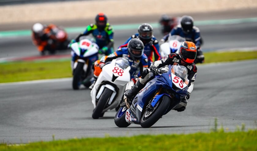 Hessel Lubbers 2e tijdens IDC races. Foto: Damon Teerink