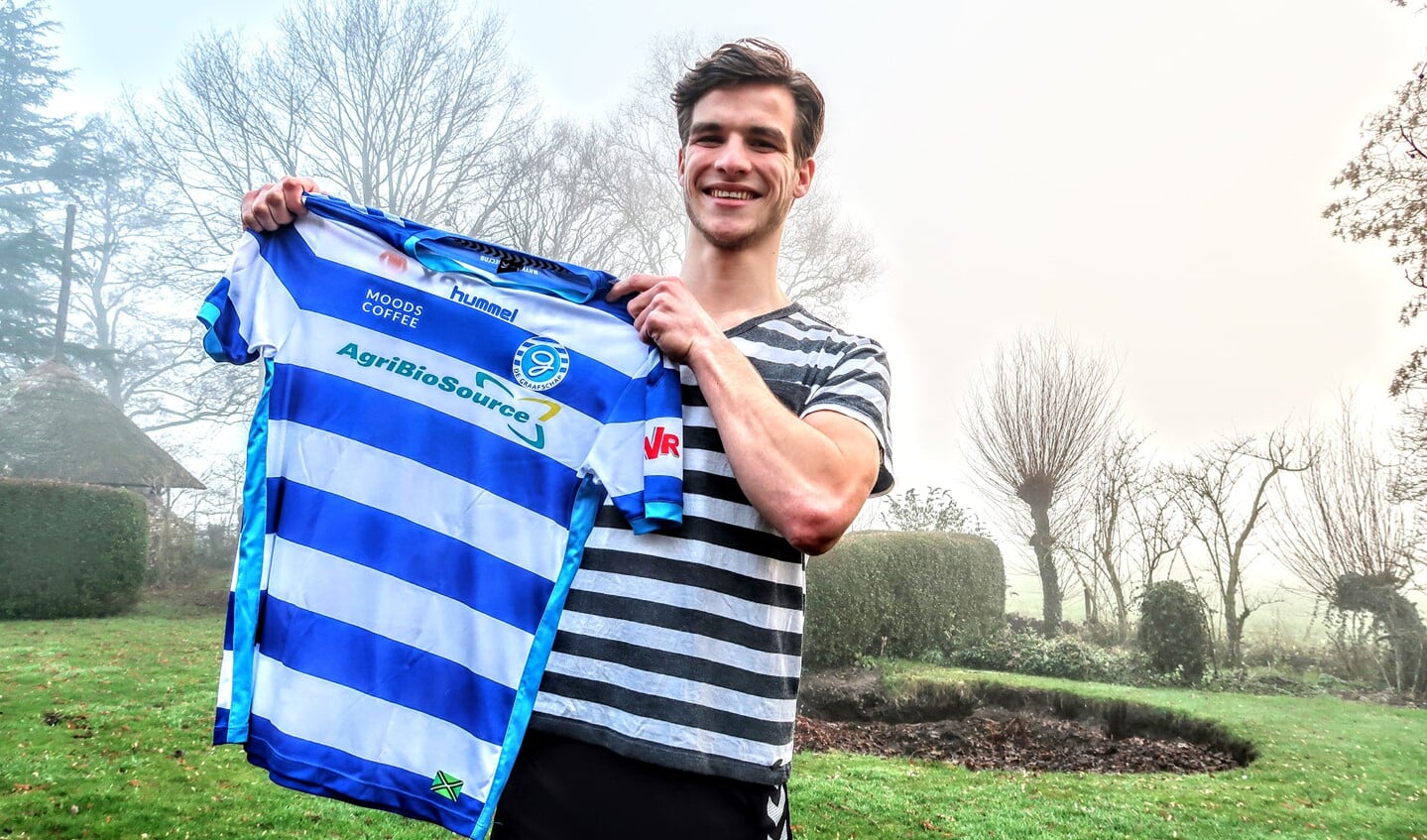 Ebbe Wenting uit Hengelo maakt sinds dit seizoen vast deel uit van de eerste selectie van De Graafschap. Foto: Luuk Stam
