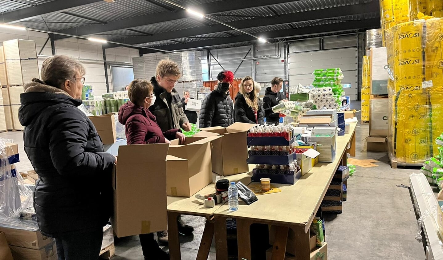 De pakketten werden onlangs ingepakt. Foto: PR Hier, Edo