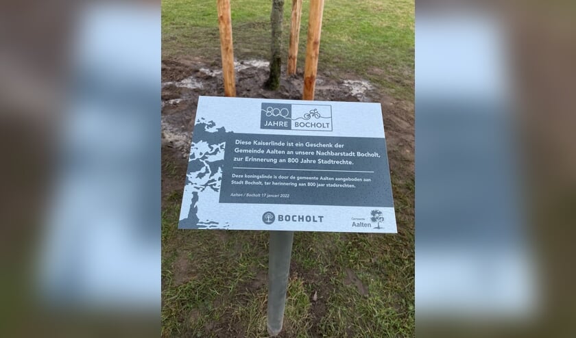 Het informatiebordje bij de Kaiserlinde. Foto: PR