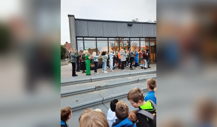 Kinderboekenweek Gi-ga-groen geopend op De Hoge Voorde. Foto: Marije Ribbers