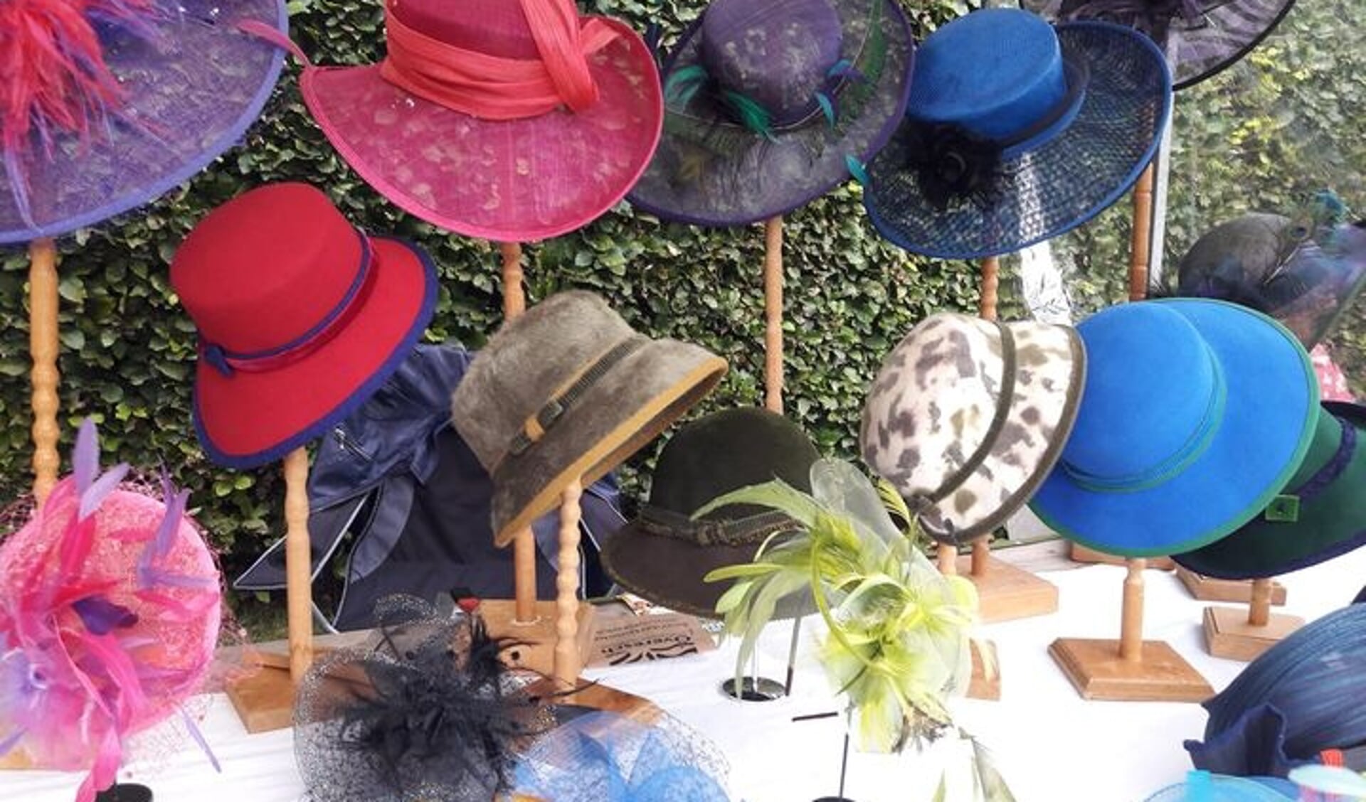 Een collectie van handgemaakte hoeden. Foto: PR