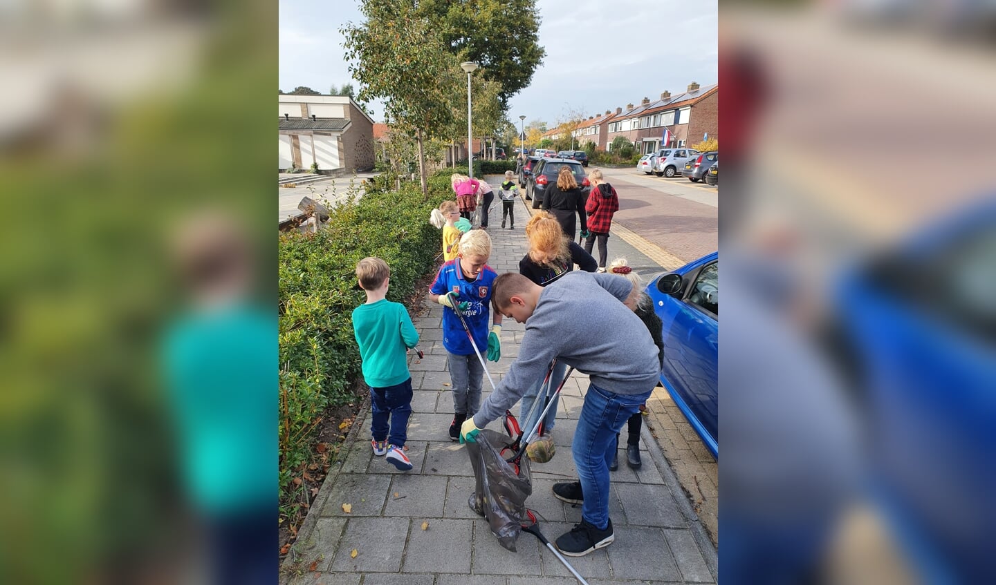 De wijk rond de school werd ontdaan van zwerfvuil. Foto: PR