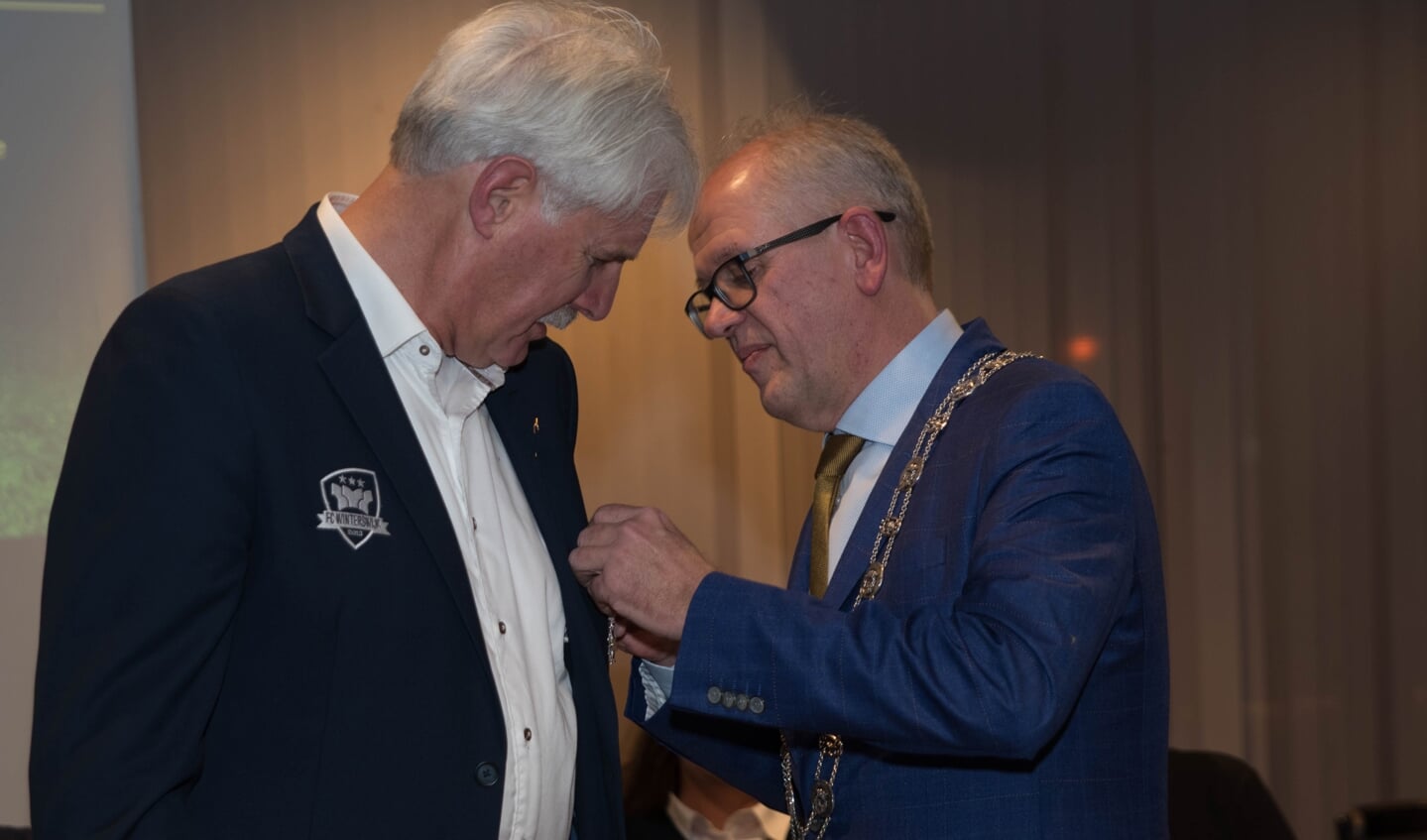 Gerrit te Kolste kreeg een onderscheiding. Foto: Jan Tenbergen