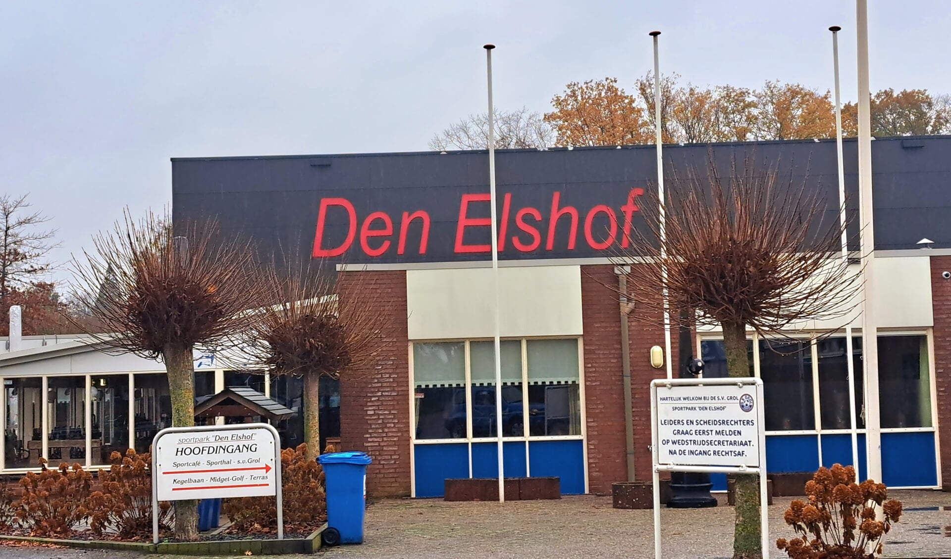 De binnensportvereniging willen eigenlijk niet weg uit de sporthal bij Den Elshof. Foto: Kyra Broshuis