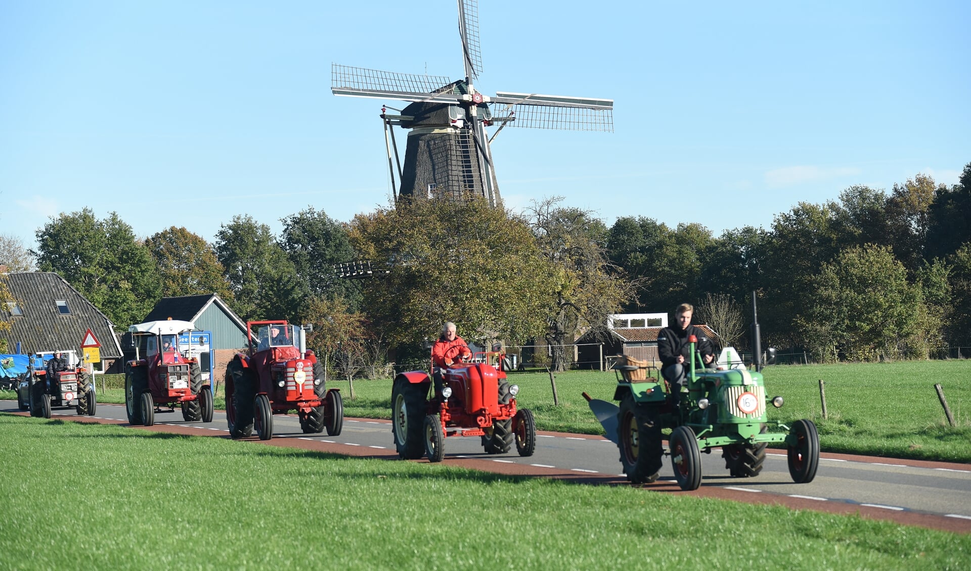 De 42 kilometer lange tocht ging richting Borculo, Geesteren en Gelselaar.  Foto: Achterhoekfoto.nl/Gradus Derksen