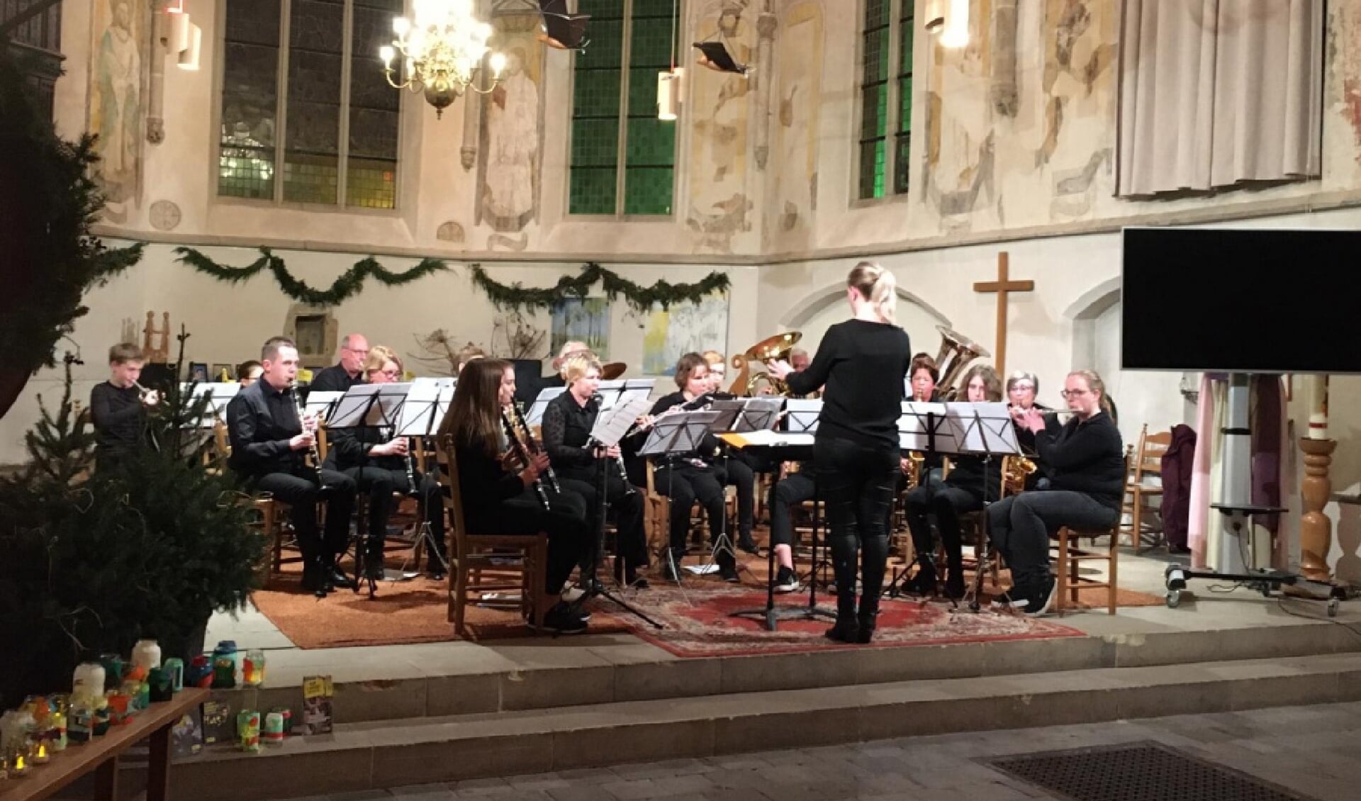 Muziekvereniging Excelsior Eibergen geeft een kerstconcert in de Oude Matheuskerk.
