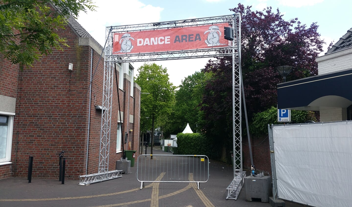 Doorkijkje naar Dance Area, Sjoksfestival. Foto: Karin Stronks