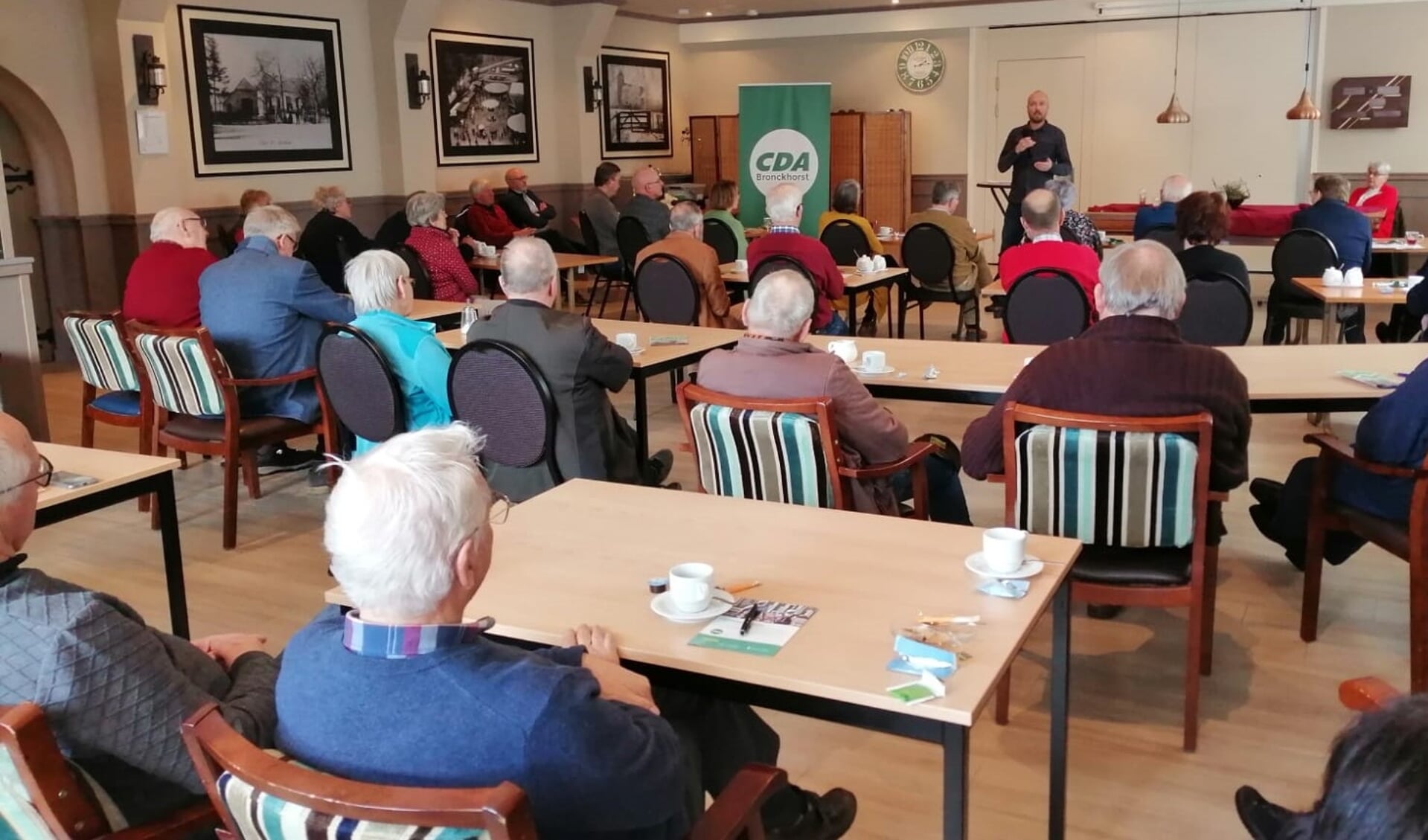 De bijeenkomst in de Keijenborg werd door veel senioren bezocht. Foto: PR