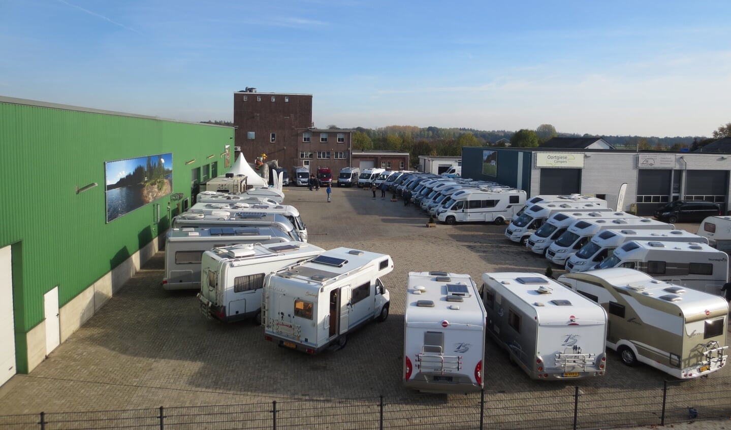 Het terrein van Oortgiese Campers staat het weekend van 26 en 27 maart weer gevuld met allerlei soorten campers. Foto: PR