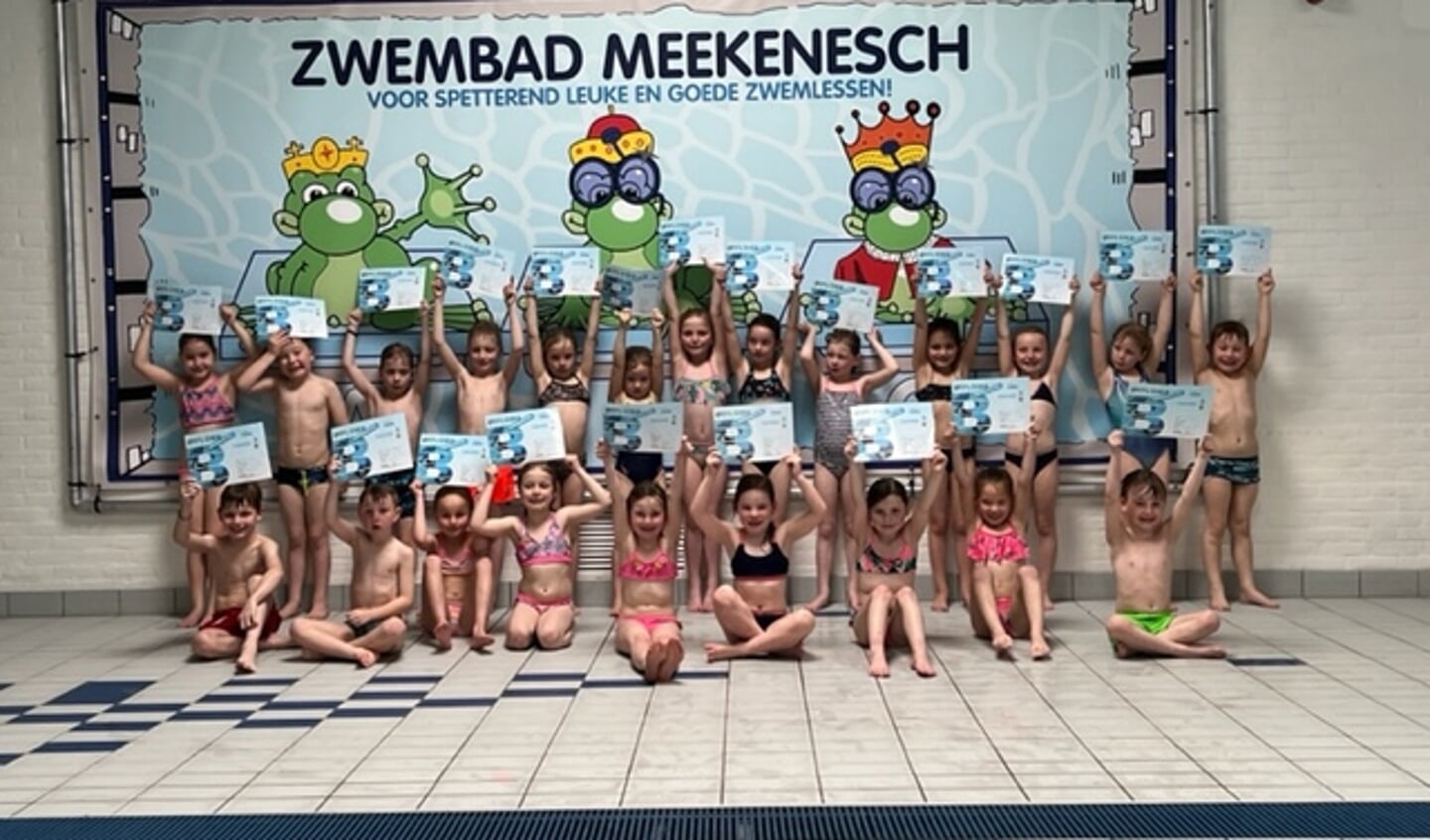 Geslaagd voor diploma B. Foto: Zwembad Meekenesch 