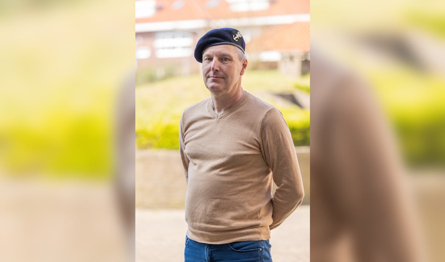 Veteraan Everhard Maalderink uit Zelhem staat in erecouloir op de Dam in Amsterdam op 4 mei. Foto: Nederlands Veteraneninstituut Birthe Kulik
