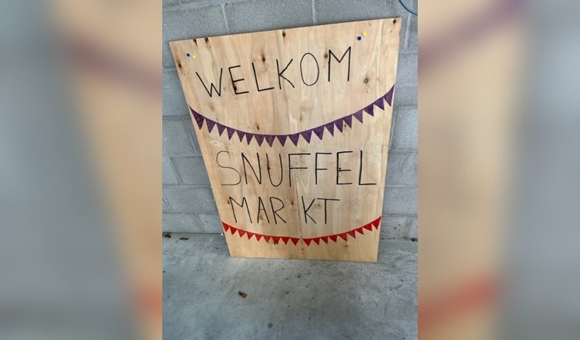 Welkomstbord snuffelmarkt. Foto: PR