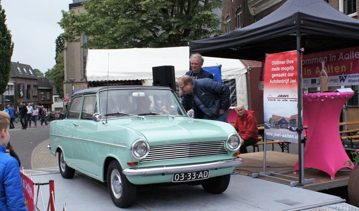 Oldtimer Opel Kadett op Meifeest in Aalten. Foto: PR