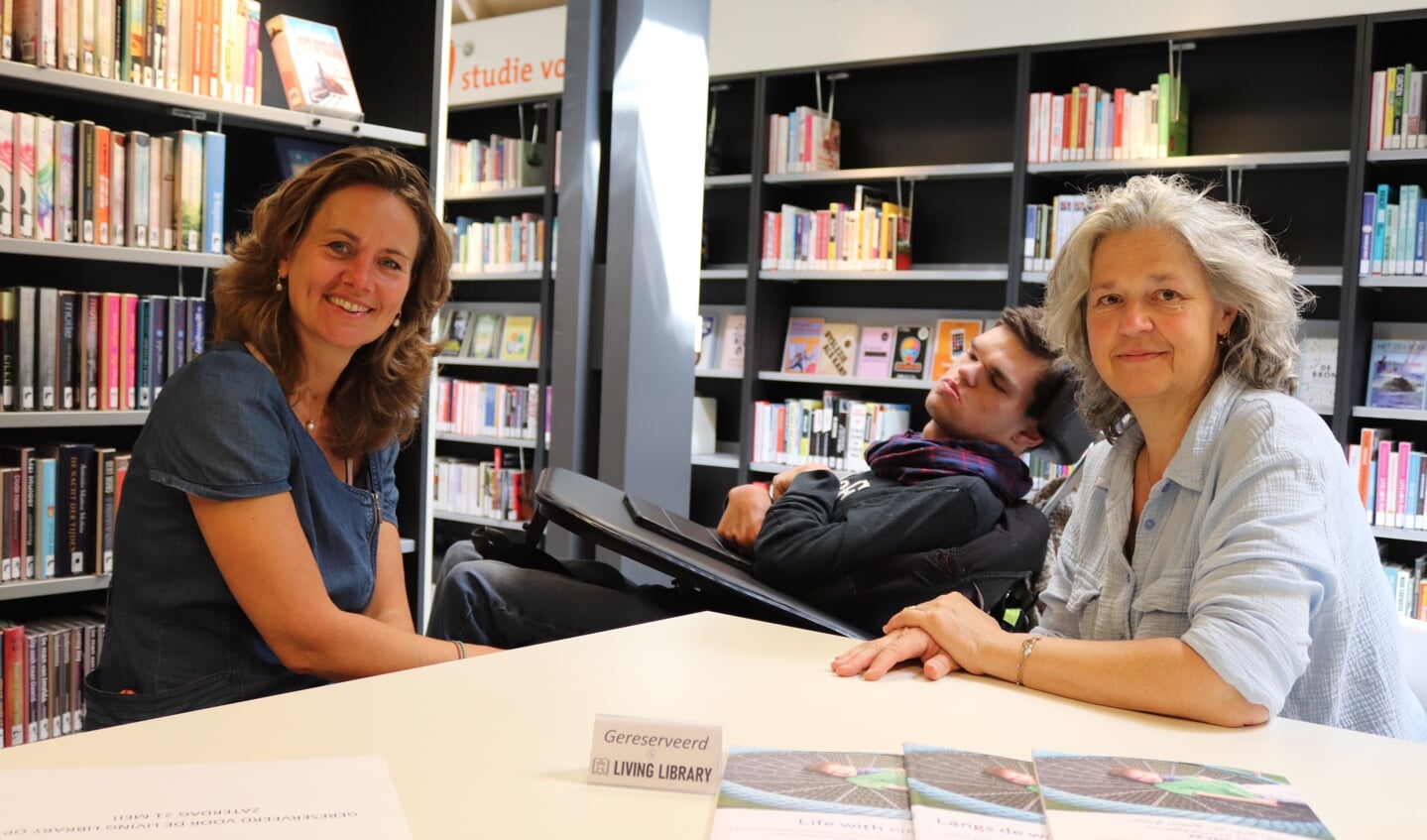 V.l.n.r. Maartje de Gruyter, Bram en Sarike de Zoeten. Foto: Arjen Dieperink