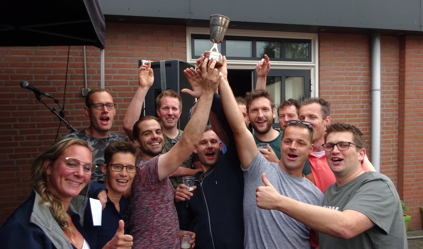Twee winnaars dit jaar: team Tapmanschap en team Iedejaal 1. Foto: Marthijn Ubbink