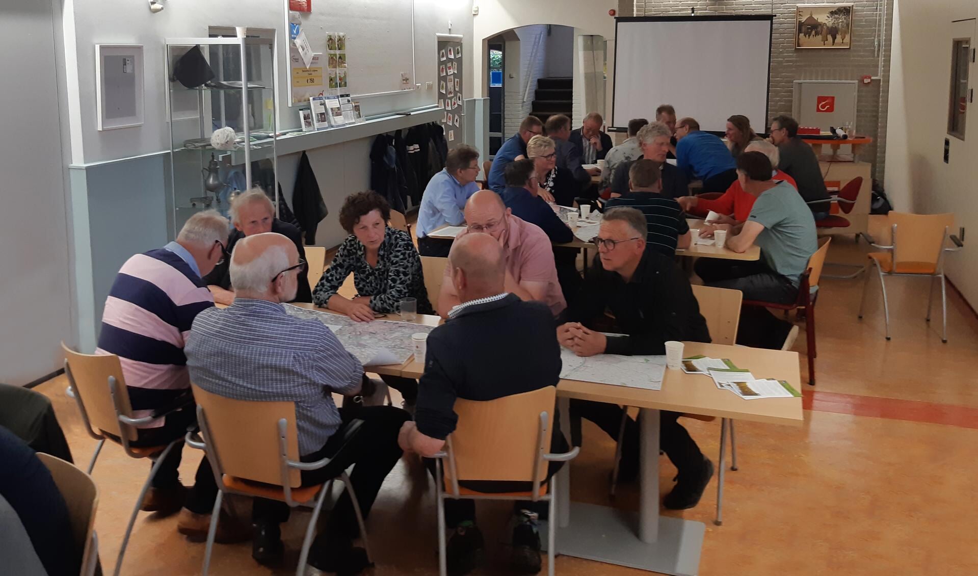 Zwollenaren met elkaar in gesprek over het Zwolse landschap. Foto: Stichting Landschapsbeheer Gelderland