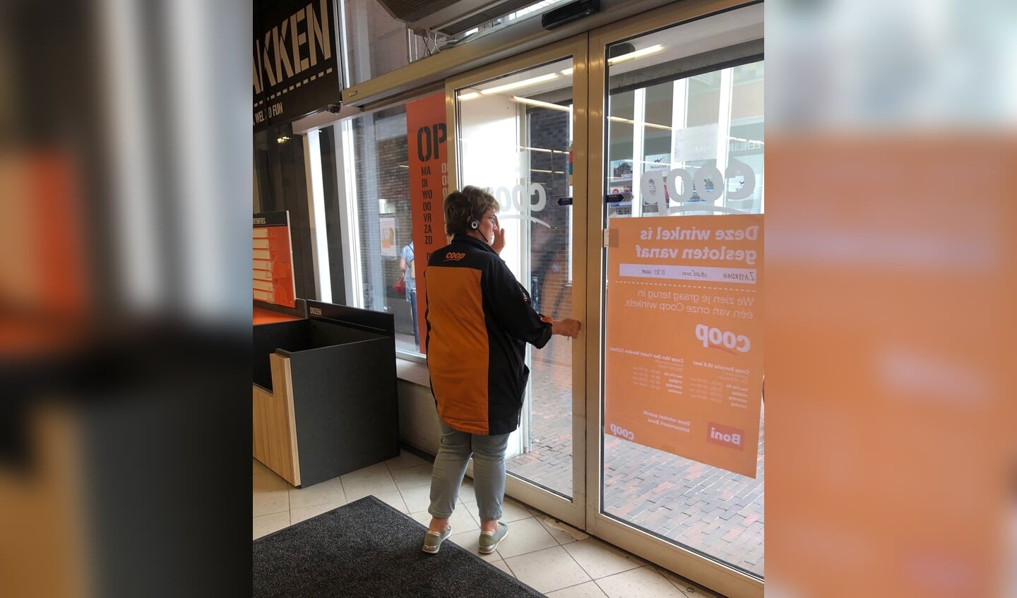 Het was medewerkster Gerdie ter Maat die afgelopen zaterdag rond het middaguur voor de allerlaatste keer de deur achter zich dichttrok van de Ruurlose supermarktvestiging van de Coop aan de Leeuwerikstraat. Foto: PR