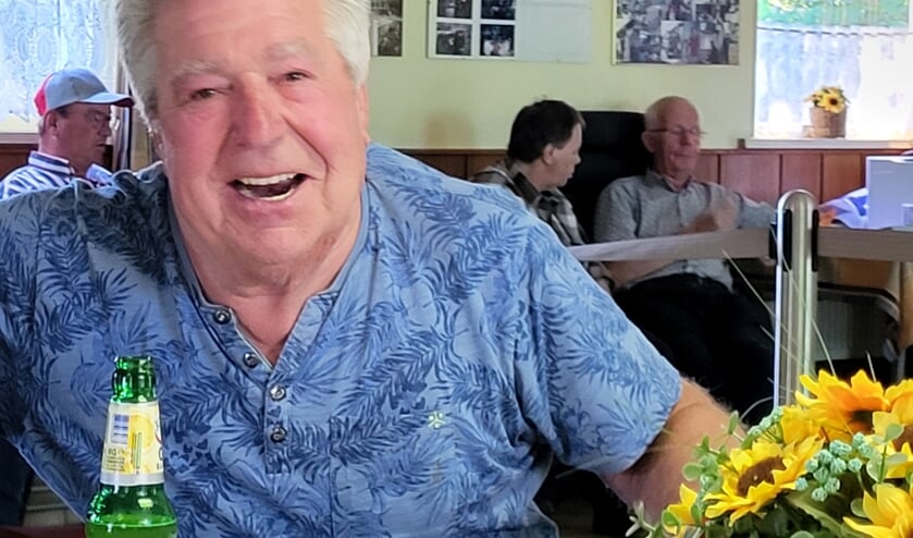 Herman Rave, zijn duif is eerste vanuit Bergerac. Foto: PR