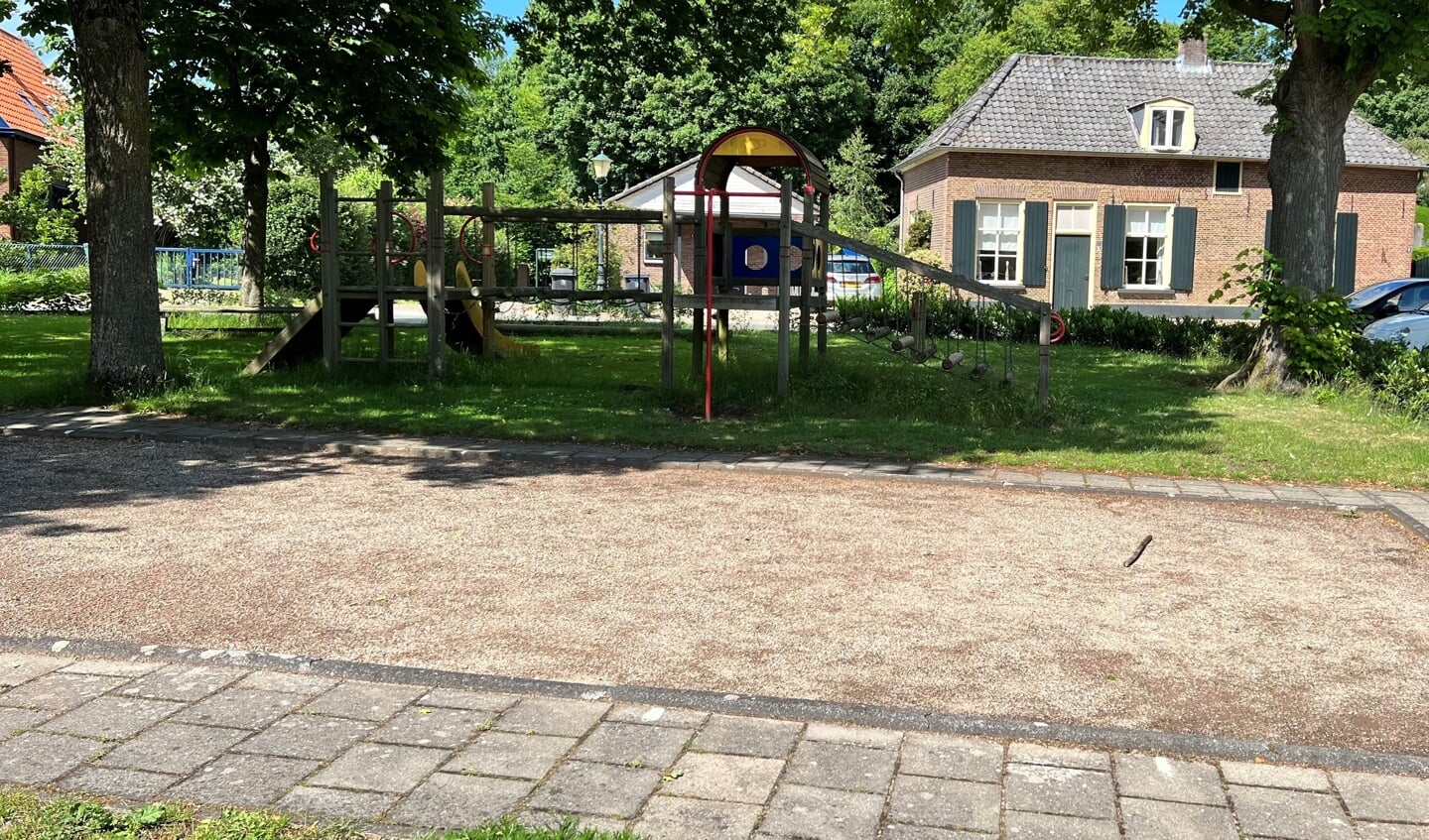 Jeu-de-boules baan in Hoog-Keppel. Eigen foto