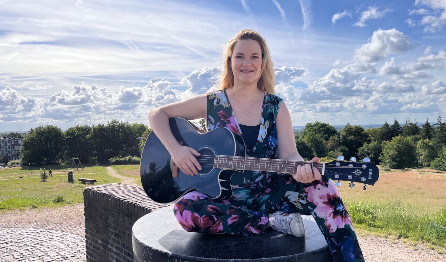 Sandra Vriese gaat vooralsnog door met haar coverformatie Mainz. “Maar mijn prioriteit ligt nu op eigen muziek, te beginnen met de mini-cd Won’t Stop.” Foto: PR