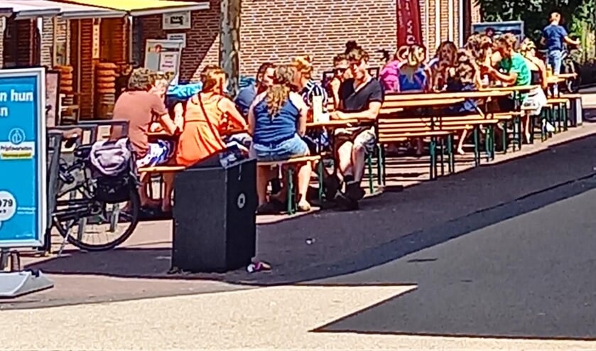Ontbijtje op de Varkensmarkt in Lichtenvoorde. 