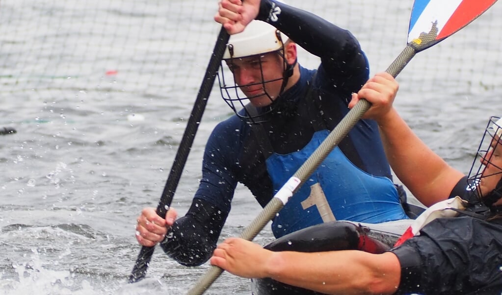 Le top de Kanopolo Gido (16 ans) pourrait très bien utiliser un soutien financier pour l’aventure de la Coupe du monde en France