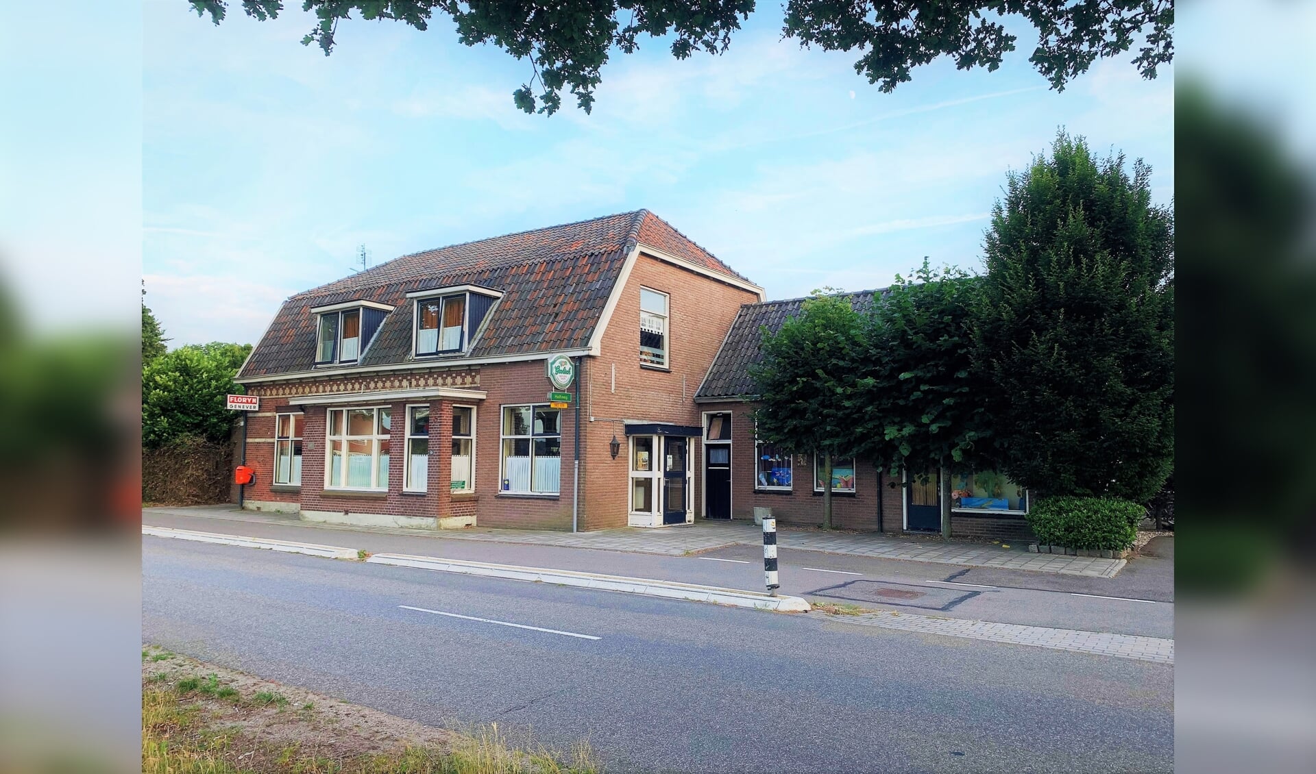 Oude situatie Café Halfweg in Voor-Beltrum. Foto: Theo Huijskes/archief Achterhoek Nieuws