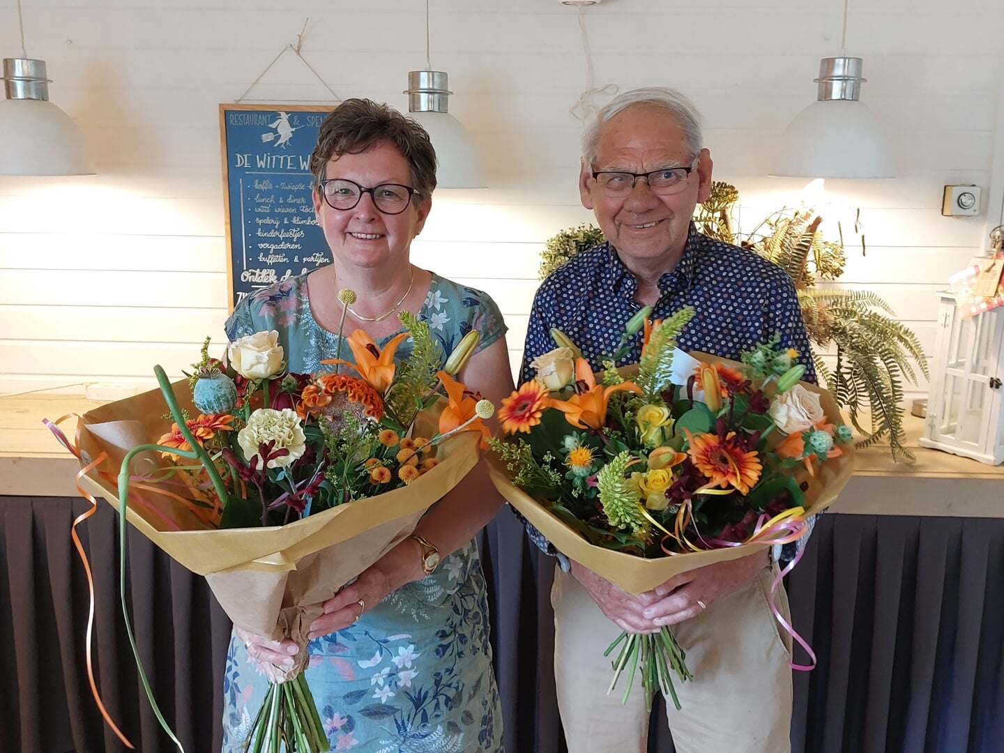 Ada Lievestro uit Ruurlo is al vanaf de oprichting lid (40 jaar) en Jan Lubbers uit Lochem 25 jaar Foto: PR