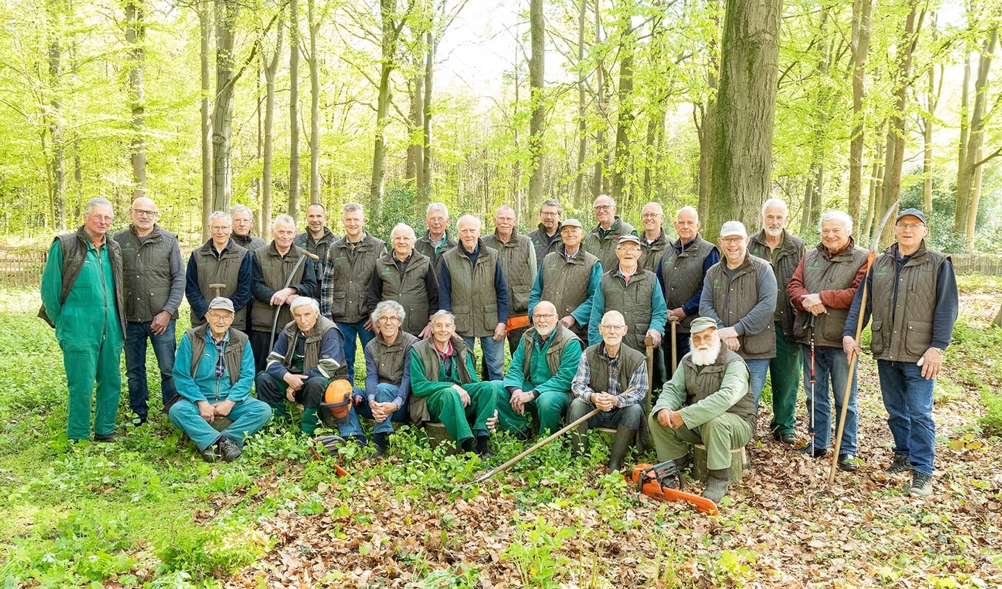 De Vrienden van het Wehlse bos. Foto: Hermien Jansen